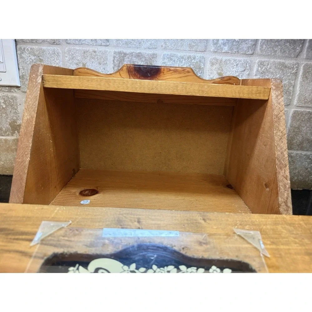 VTG Wooden Bread Box Stencil Design Glass‎ Farmhouse Decor Cottage Core Granny